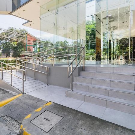 Free Netflix Condo Near It Park With 32-Inch Samsung Hdtv Cebú Exterior foto